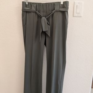 Athleta pants, size 6, neutral green